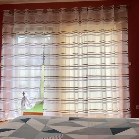 Lo'gite L'allee Du Val Holiday home