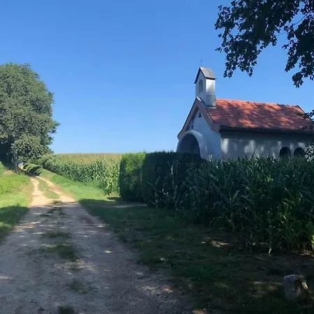 בית נופש Lo'gite L'allee Du Val Lalaye