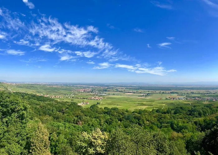 Lo'gite L'allee Du Val Lalaye