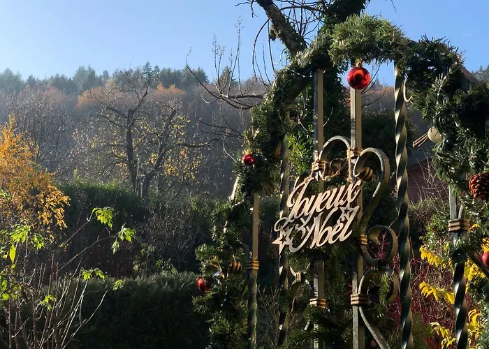 Lo'gite L'allee Du Val Ferienhaus Lalaye